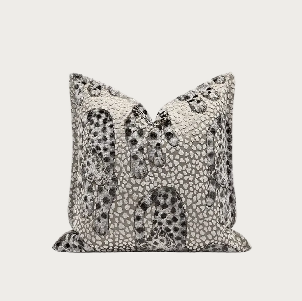 Elowen Pillow