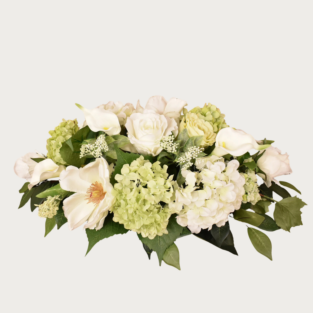 Windsor Courtier Table Centerpiece